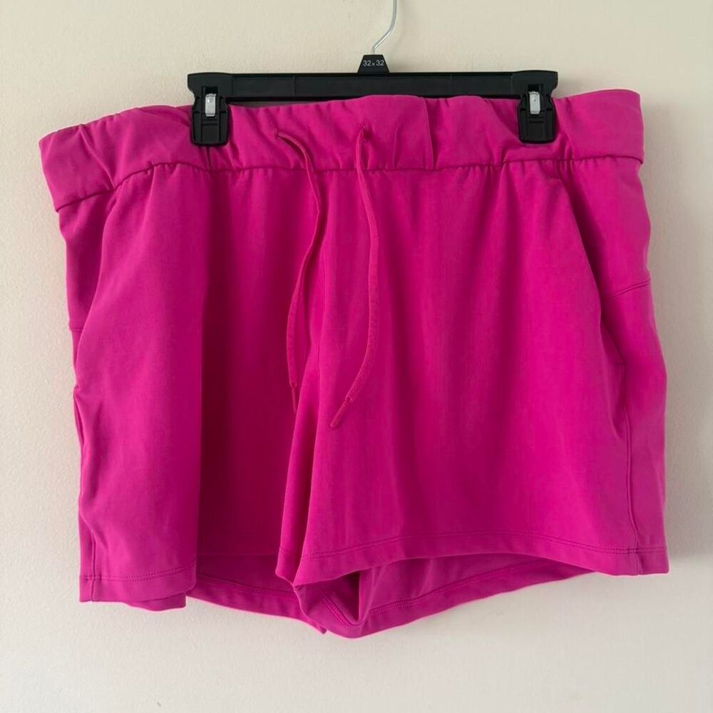 Zya Women's Pink Shorts
